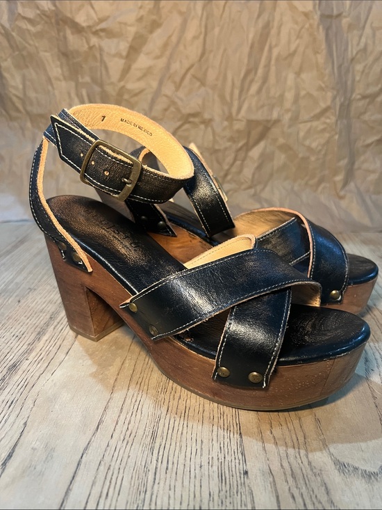 Bed Stu Shoes - Bed Stu Black Leather Platform Sandals with Wood Block Heel Ankle Strap Size 7